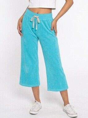 Capri Pants